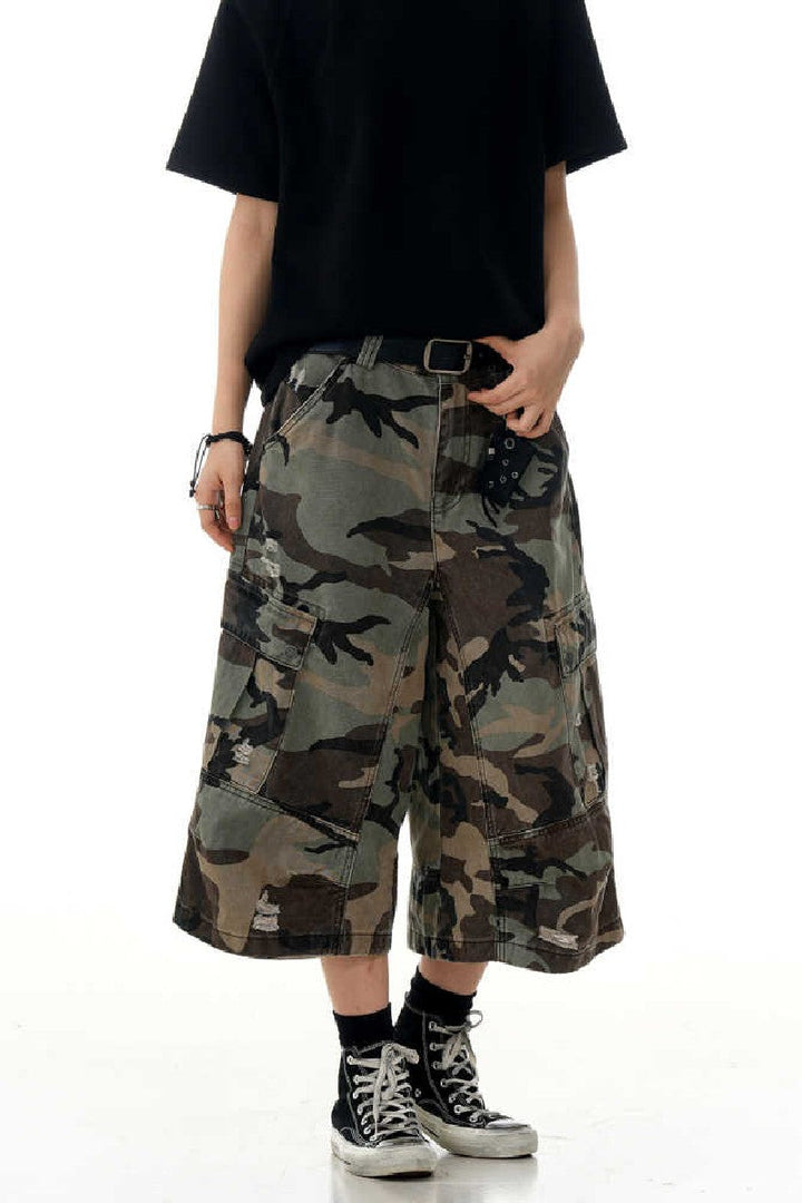 Camo Multi Pocket Jorts