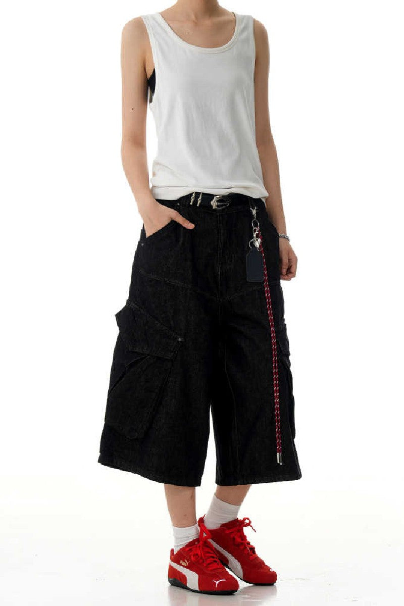 Black Cargo Cropped Jeans