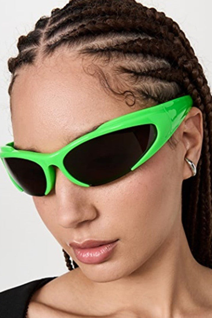 Dynamic Oval Sunglasses