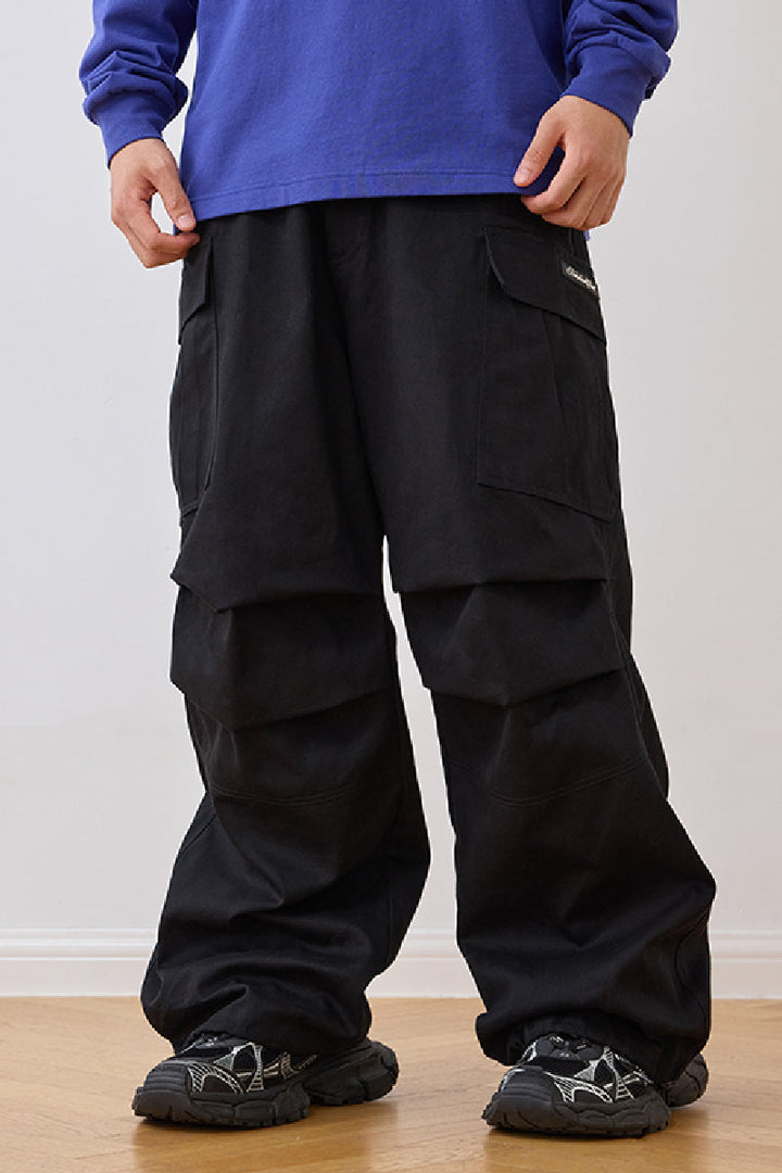 Loose Cargo Pants with Large Pockets