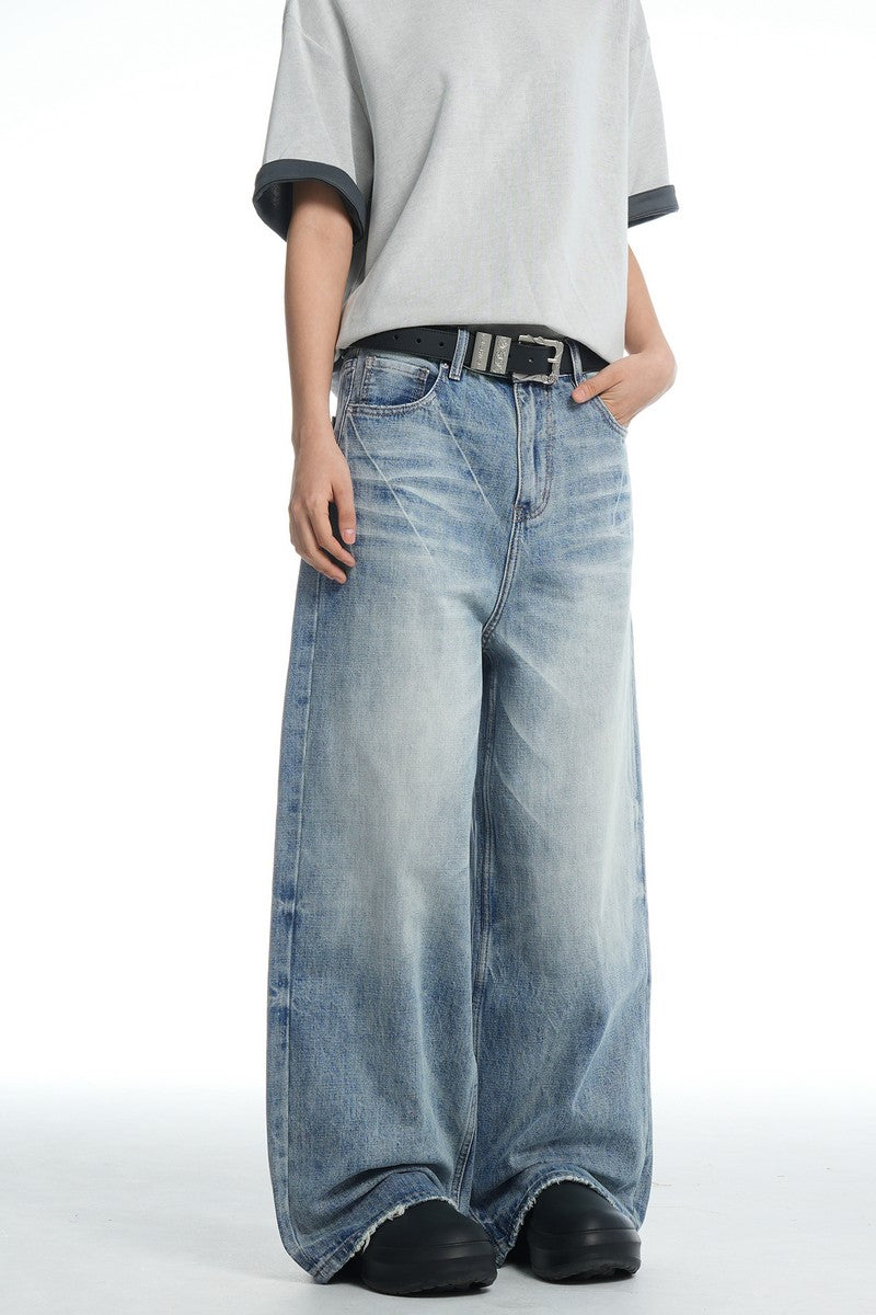 Whiskered Cleanfit Baggy Jeans