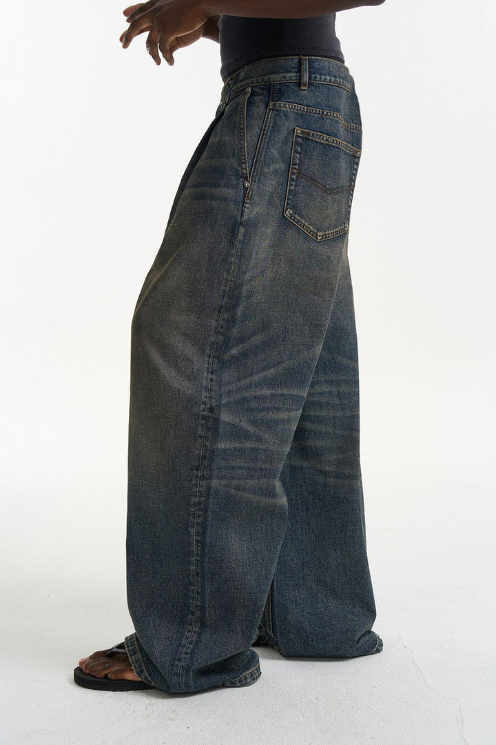 Pleated Washed Wide Leg Jeans