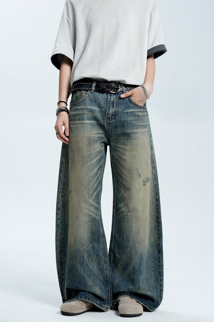 Ripped Washed Vintage Jeans