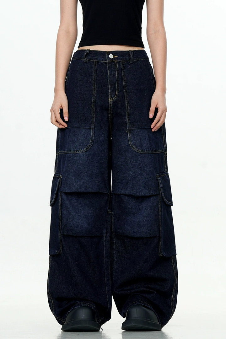 Wrinkled Paratrooper Cargo Pants