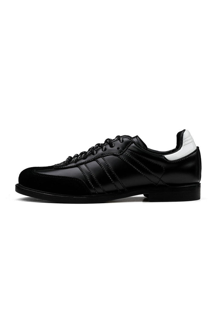 Abyss Training Sneakers