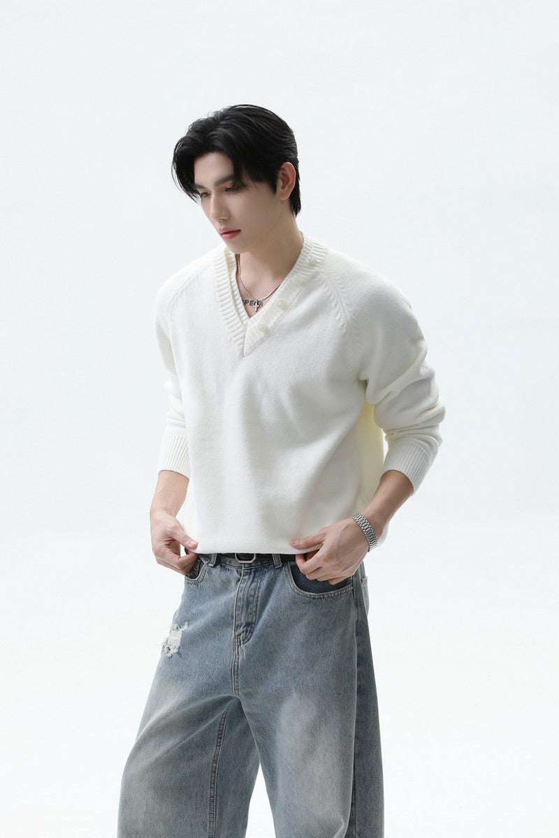 Detachable Scarf V-Neck Sweater