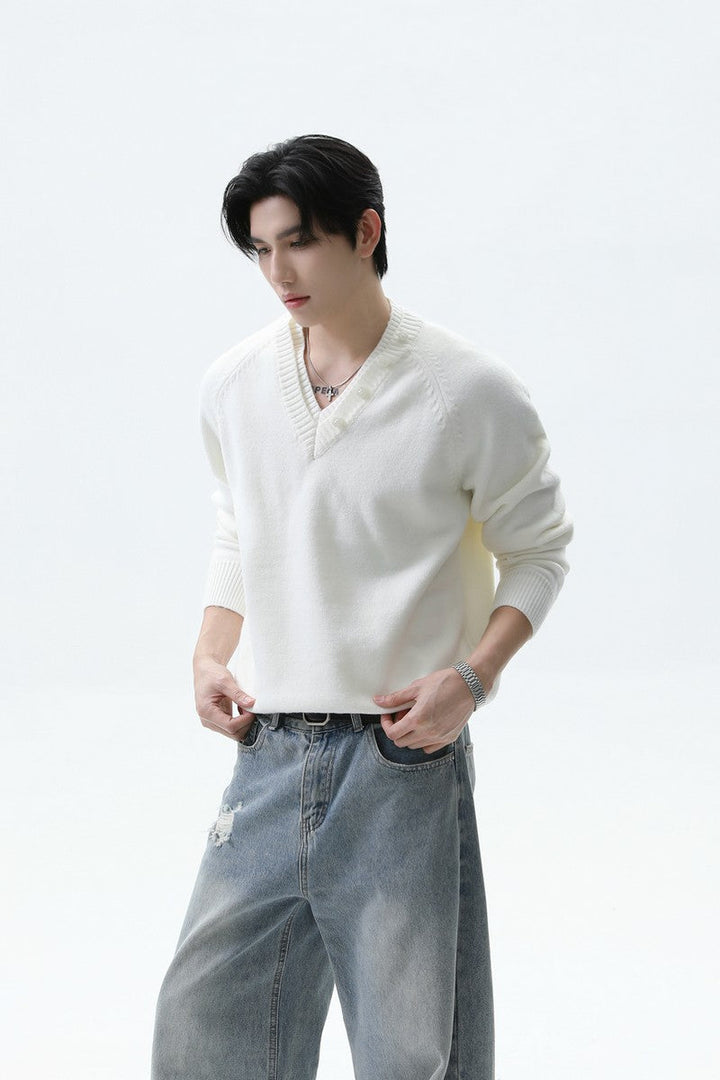 Detachable Scarf V-Neck Sweater