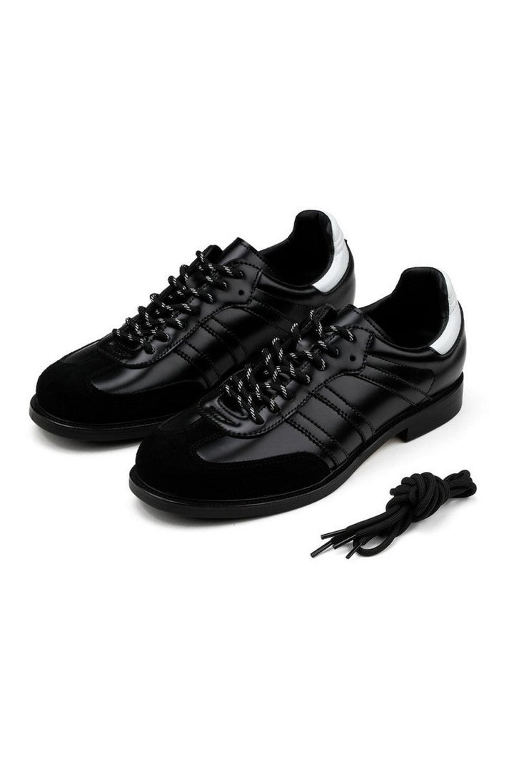 Abyss Training Sneakers