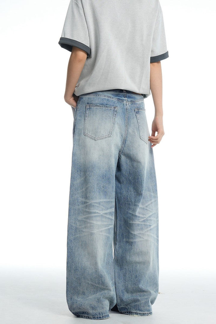 Whiskered Cleanfit Baggy Jeans