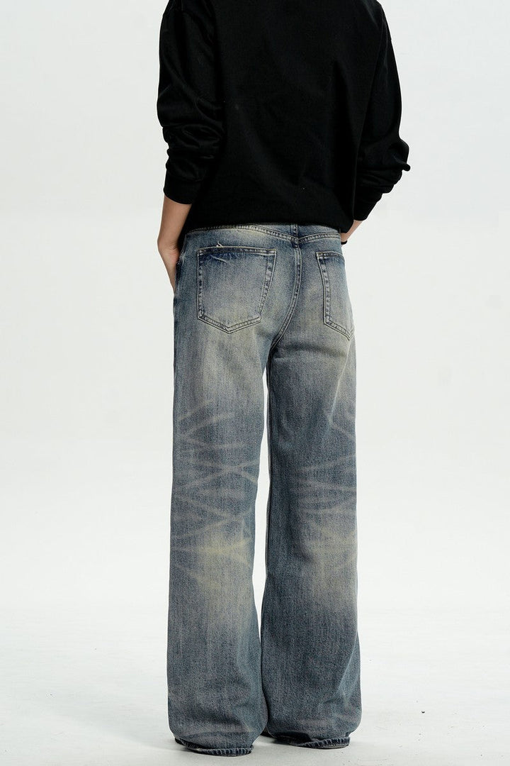 Washed Loose Cleanfit Jeans