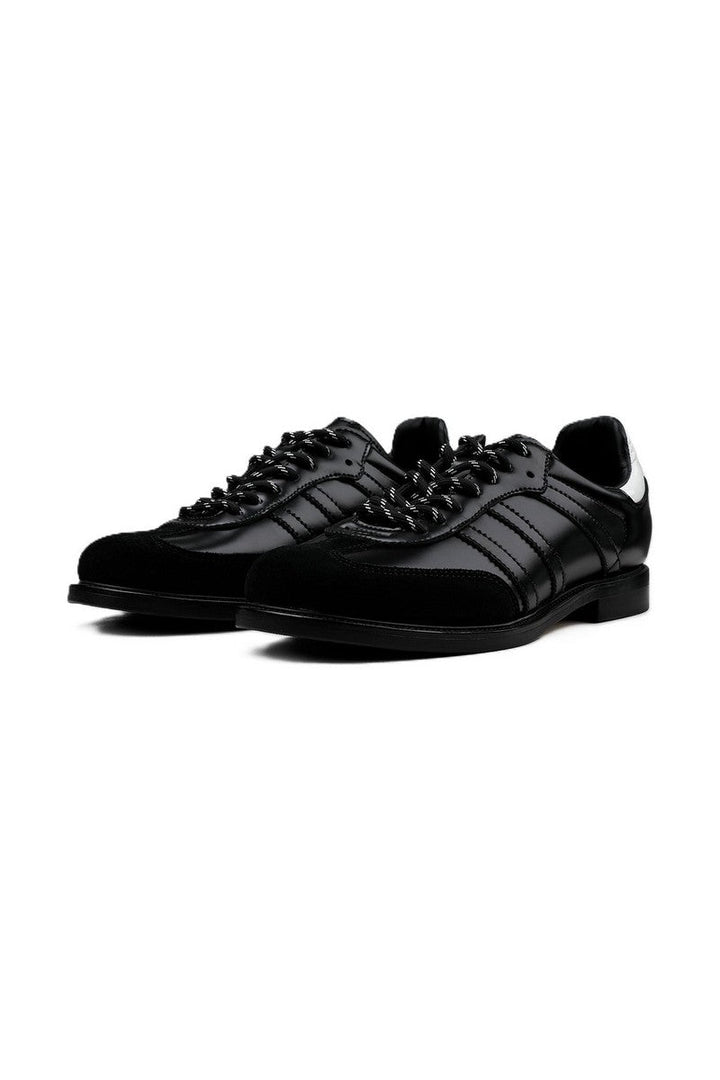 Abyss Training Sneakers