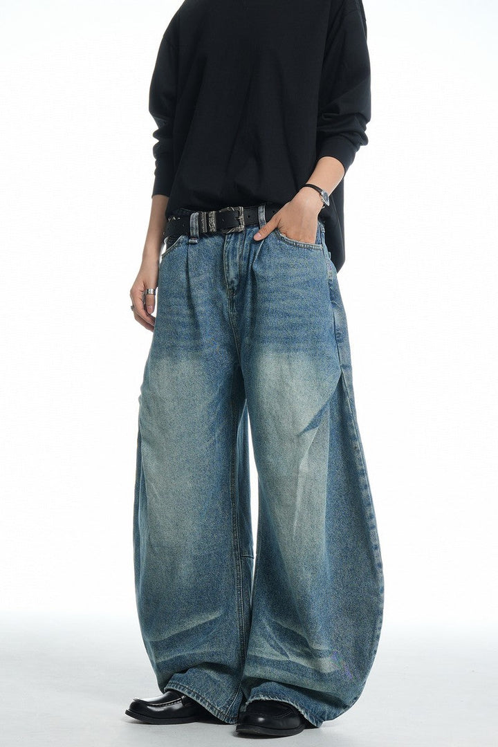 Wrinkled Blue Baggy Jeans