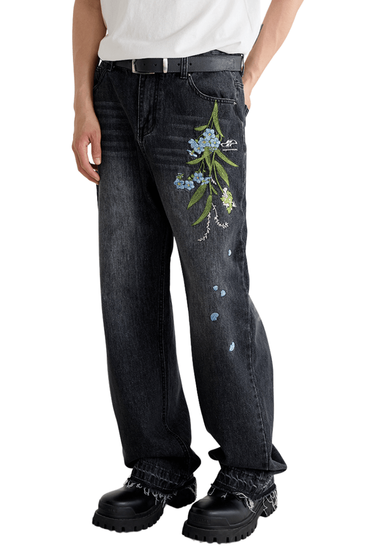 Floral Embroidery Washed Jeans