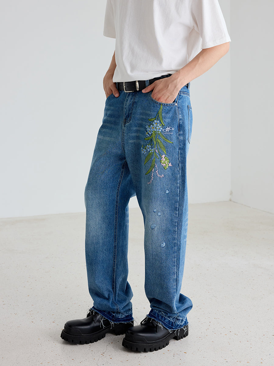 Floral Embroidery Washed Jeans