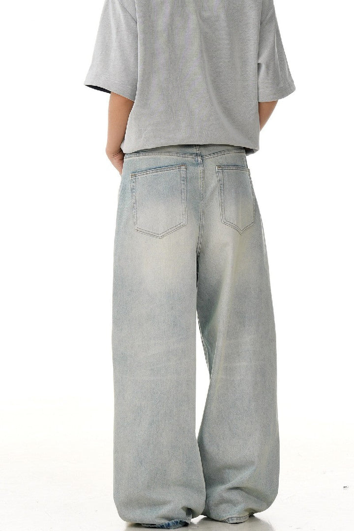 Washed Cleanfit Straight Jeans